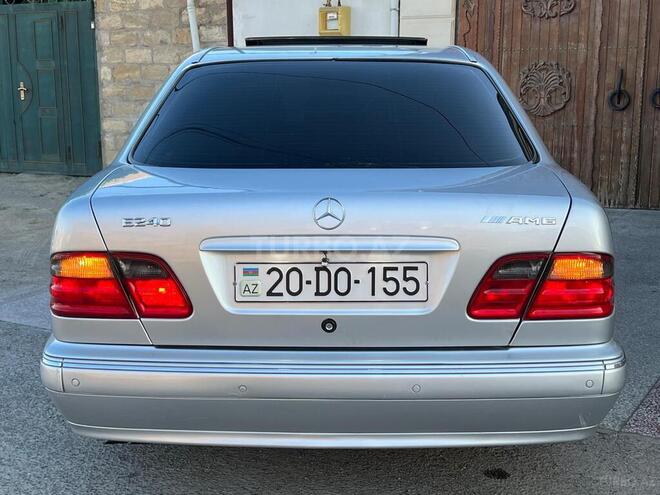 Mercedes E 240 2001, 325,000 km - 2.4 l - Sumqayıt