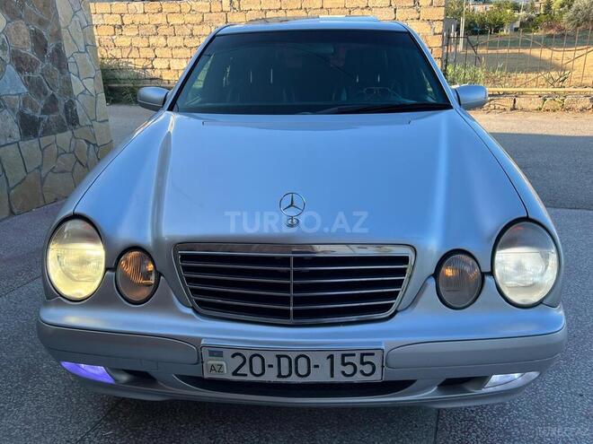 Mercedes E 240 2001, 325,000 km - 2.4 l - Sumqayıt