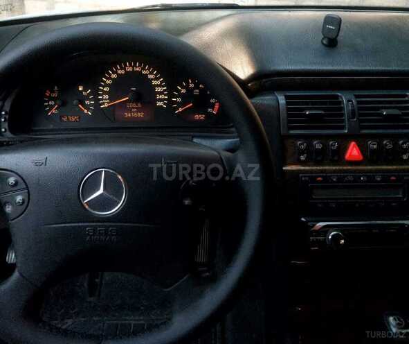 Mercedes E 240 1999, 341,611 km - 2.4 л - Bakı