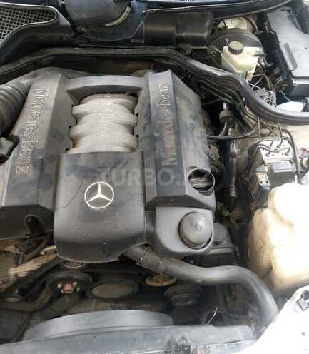 Mercedes E 240 1999, 341,611 km - 2.4 л - Bakı