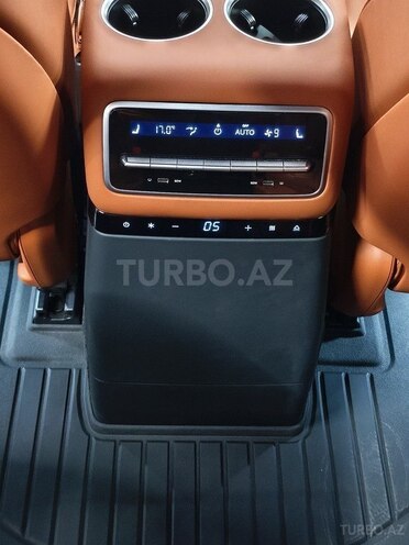 Li Auto L9 2024, 35,000 km - 1.5 l - Bakı