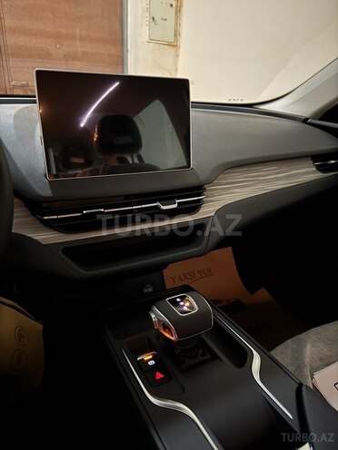 Hongqi  2025, 0 km - 0.0 л - Bakı