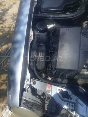 Mercedes E 240 1999, 290,055 km - 2.4 l - Bakı