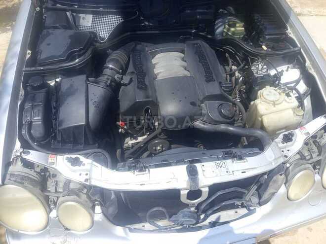 Mercedes E 240 1999, 290,055 km - 2.4 l - Bakı