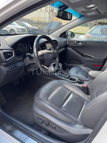 Hyundai IONIQ-9