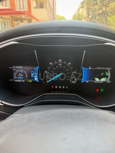 Ford Fusion (North America) 2015, 273,588 km - 2.0 л - Bakı