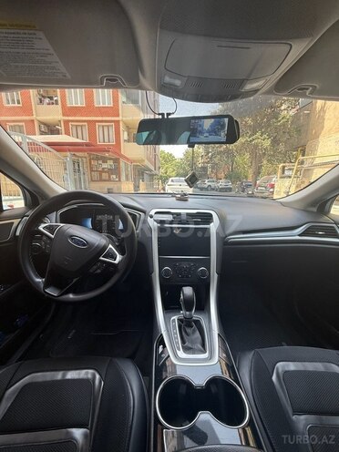 Ford Fusion (North America) 2015, 273,588 km - 2.0 л - Bakı