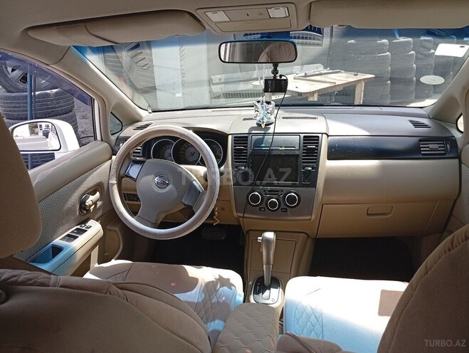 Nissan Tiida 2006, 305,000 km - 1.6 л - Bakı