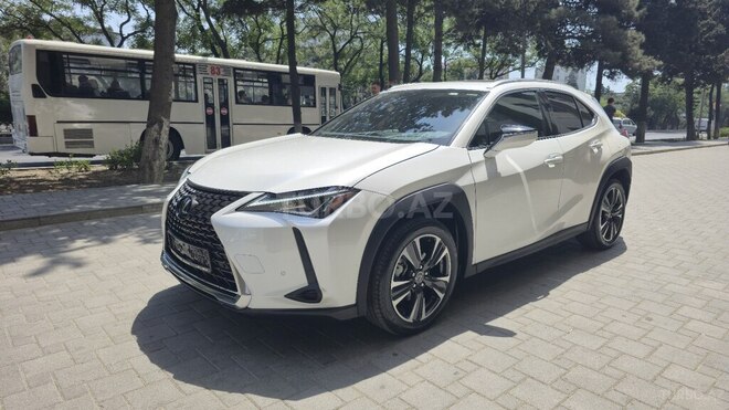 Lexus UX 250h 2021, 63,000 km - 2.0 l - Bakı