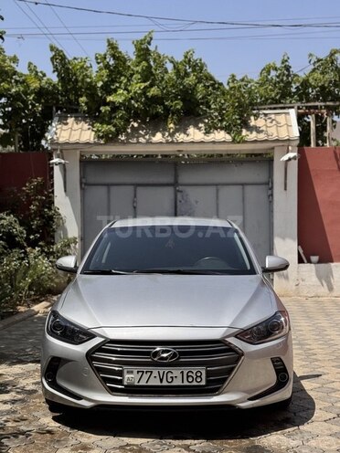 Hyundai Avante 2016, 204,000 km - 1.6 л - Bakı
