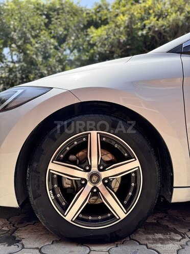 Hyundai Avante 2016, 204,000 km - 1.6 л - Bakı