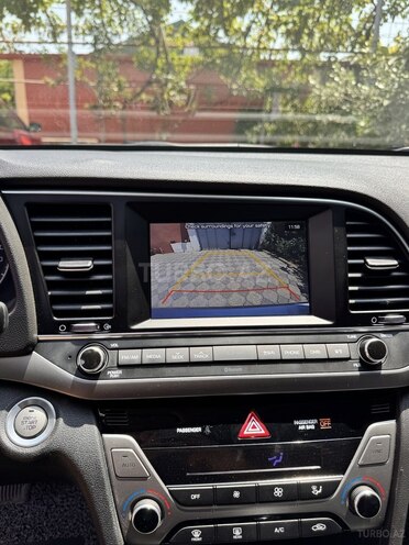 Hyundai Avante 2016, 204,000 km - 1.6 л - Bakı