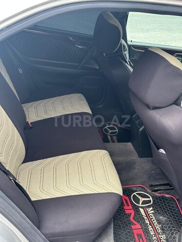Mercedes E 230 1996, 556,500 km - 2.3 l - Balakən