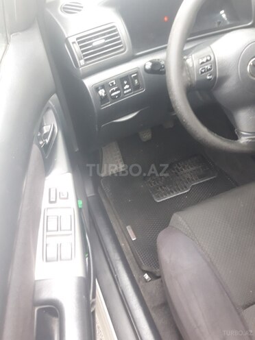 Toyota Corolla 2004, 543,688 km - 2.0 l - Balakən