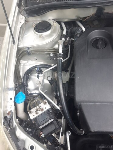 Toyota Corolla 2004, 543,688 km - 2.0 l - Balakən