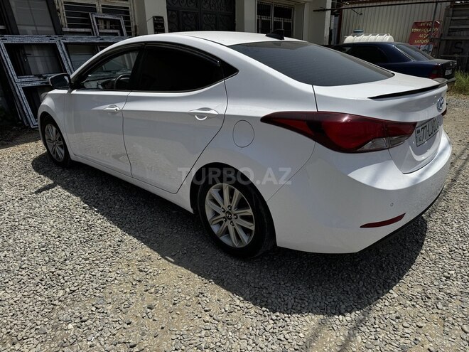 Hyundai Avante 2014, 185,000 km - 1.6 л - Bakı