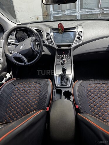 Hyundai Avante 2014, 185,000 km - 1.6 л - Bakı