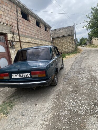 LADA (VAZ) 2107 2002, 95,000 km - 1.6 l - Quba