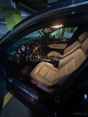 Mercedes E 220 d 4MATIC 2014, 280,000 km - 2.2 л - Bakı