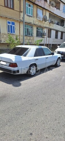 Mercedes E 250 1990, 374,000 km - 2.5 l - Bakı