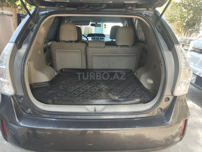 Toyota Prius V 2012, 276,000 km - 1.8 l - Bakı