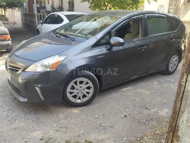 Toyota Prius V 2012, 276,000 km - 1.8 l - Bakı