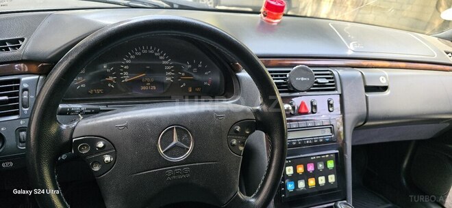 Mercedes E 270 2001, 380,000 km - 2.7 l - Bakı