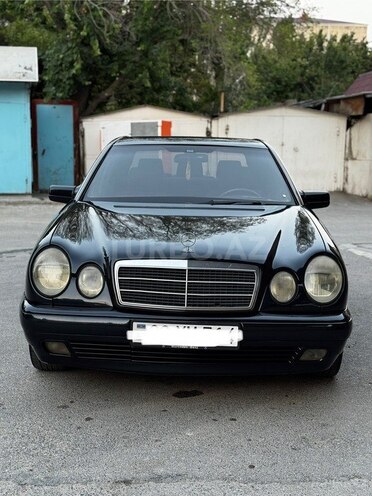 Mercedes E 220 d 1998, 349,000 km - 2.2 л - Sumqayıt