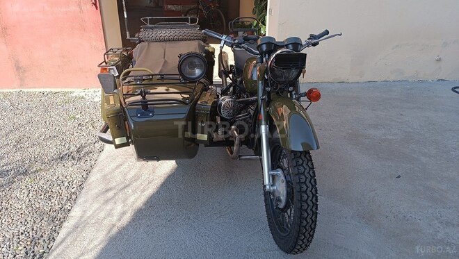 Dnepr 11 1979, 5,050 km - 0.7 l - Lənkəran