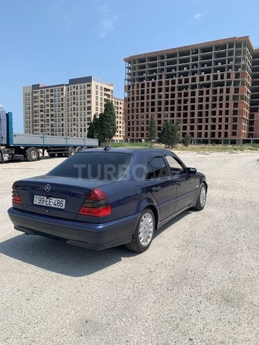 Mercedes C 180-4