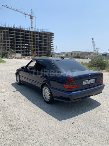 Mercedes C 180-5
