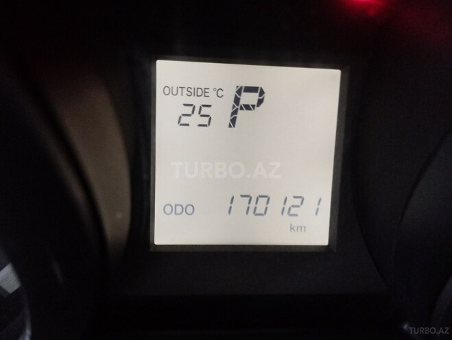 Toyota Land Cruiser Prado-16