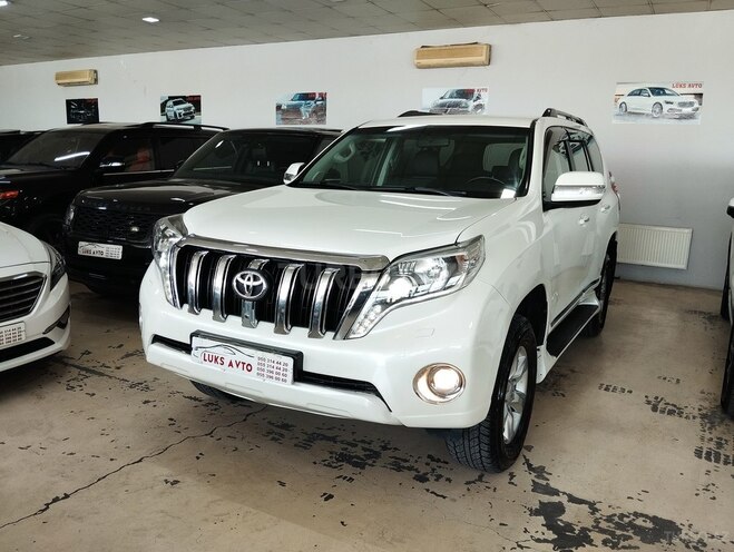 Toyota Land Cruiser Prado-2