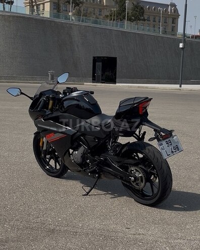 CFMOTO 250 SR 2024, 8,000 km - 0.3 l - Bakı