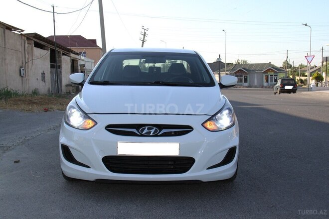 Hyundai Accent 2013, 286,700 km - 1.6 l - Bakı