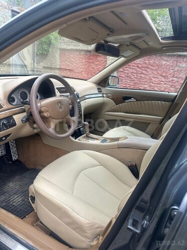Mercedes E 280-14