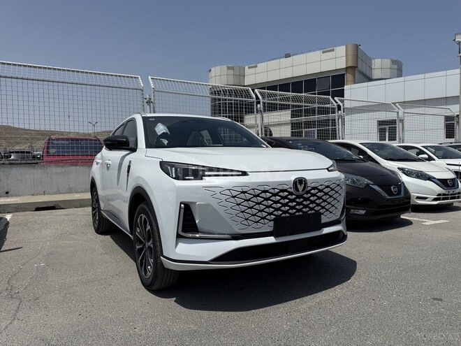 Changan CS 55 Plus 2025, 0 km - 1.5 л - Bakı