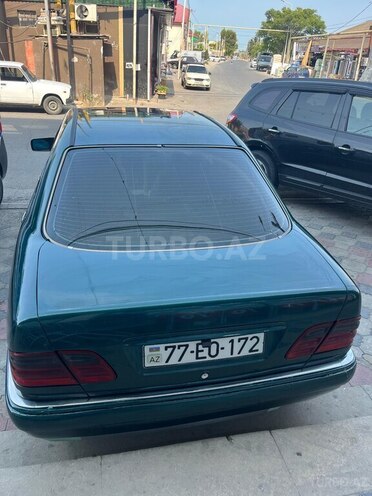 Mercedes E 220 d 1999, 456,389 km - 2.2 l - Bakı