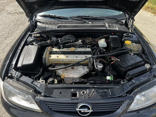 Opel Vectra 1997, 450,000 km - 1.8 л - Sumqayıt