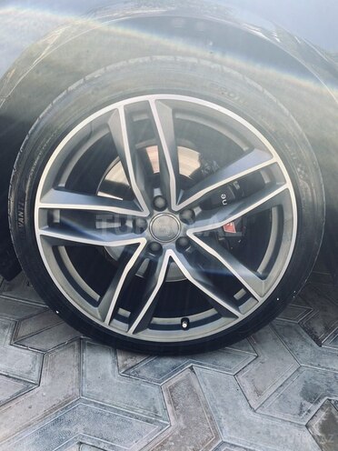 Audi A6 2018, 184,000 km - 2.0 л - Bakı
