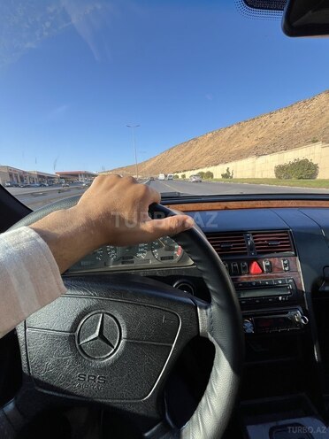 Mercedes C 240 1998, 270,000 km - 2.4 l - Sumqayıt