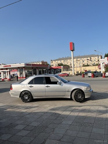 Mercedes C 240 1998, 270,000 km - 2.4 l - Sumqayıt