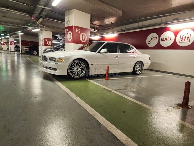 BMW 740 1999, 280,000 km - 4.4 л - Bakı