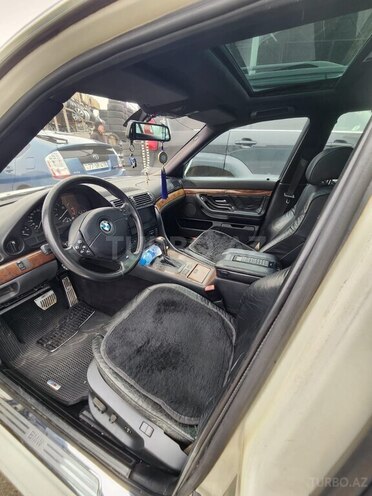 BMW 740 1999, 280,000 km - 4.4 л - Bakı