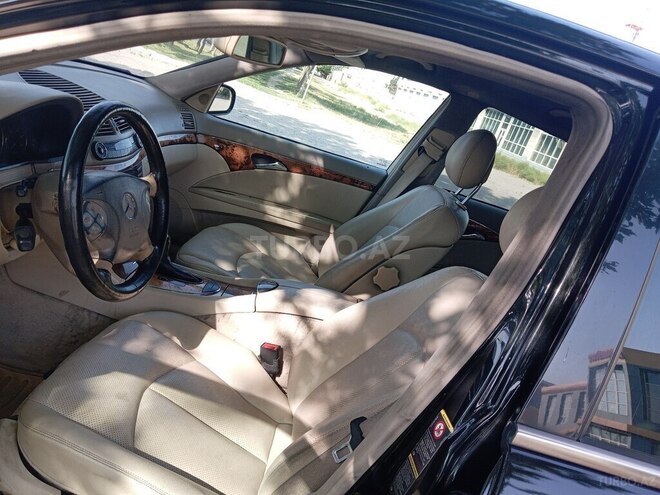 Mercedes E 220 d 2003, 235,684 km - 2.2 l - Sumqayıt