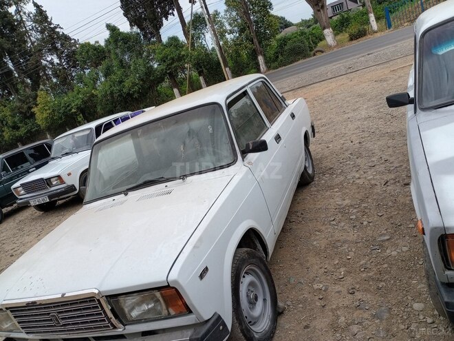 LADA (VAZ) 2107 2001, 47,777 km - 1.6 l - Astara