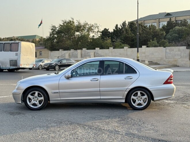 Mercedes C 200 2000, 236,236 km - 2.0 л - Bakı