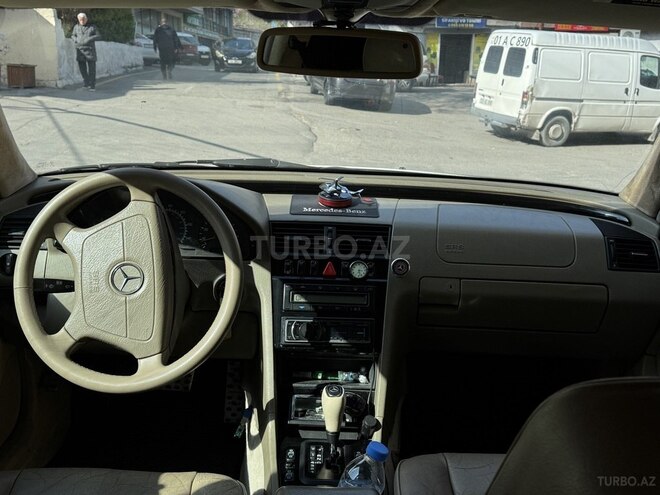 Mercedes C 230 1997, 334,289 km - 2.3 л - Bakı