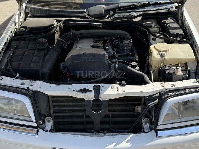 Mercedes C 230 1997, 334,289 km - 2.3 л - Bakı