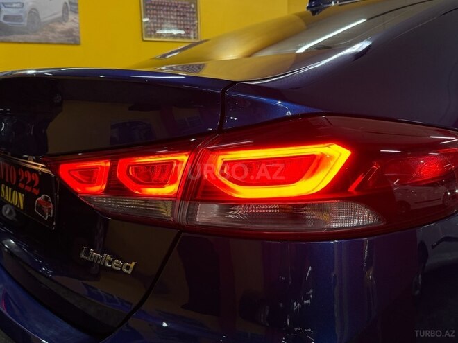 Hyundai Elantra 2016, 135,000 km - 2.0 л - Sumqayıt